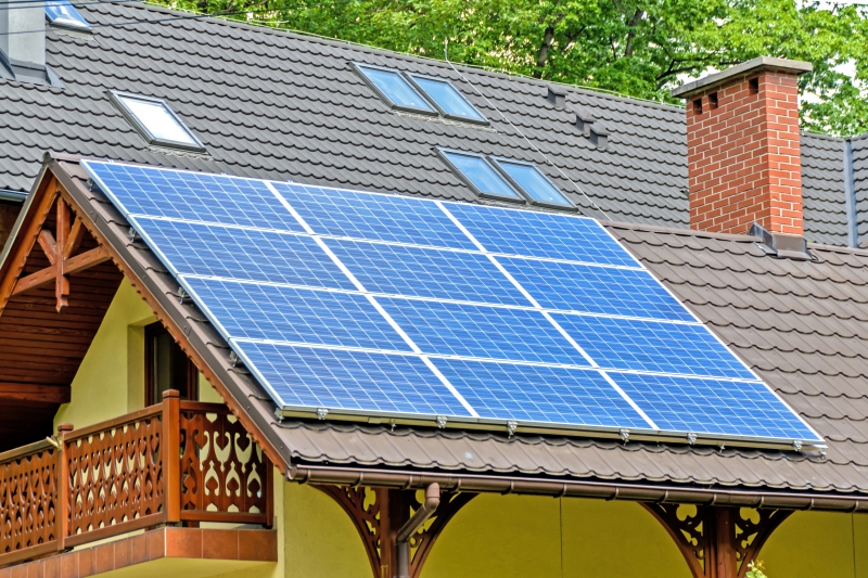 chauffagiste-ASPREMONT-min_solar-panels-1477987